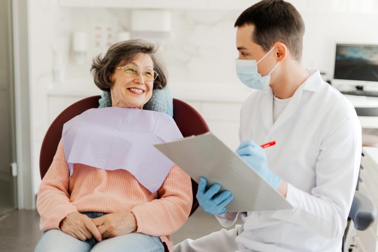 Nuevas soluciones en prótesis dental mejoran la calidad de vida