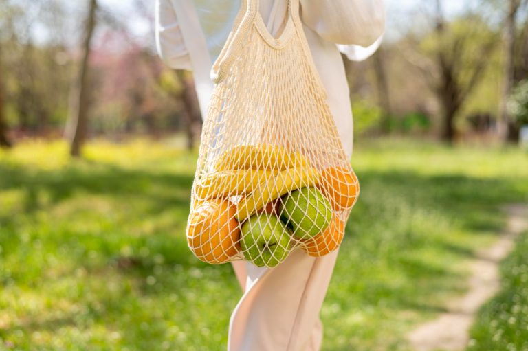 El uso de bolsas biodegradables contribuye a un entorno más saludable